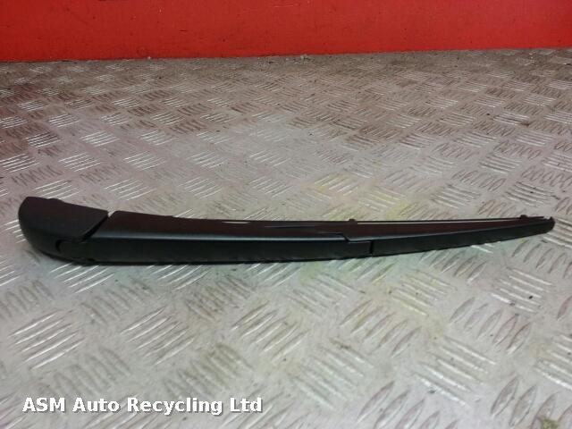 View Auto part Wiper Arm Toyota Verso 2014
