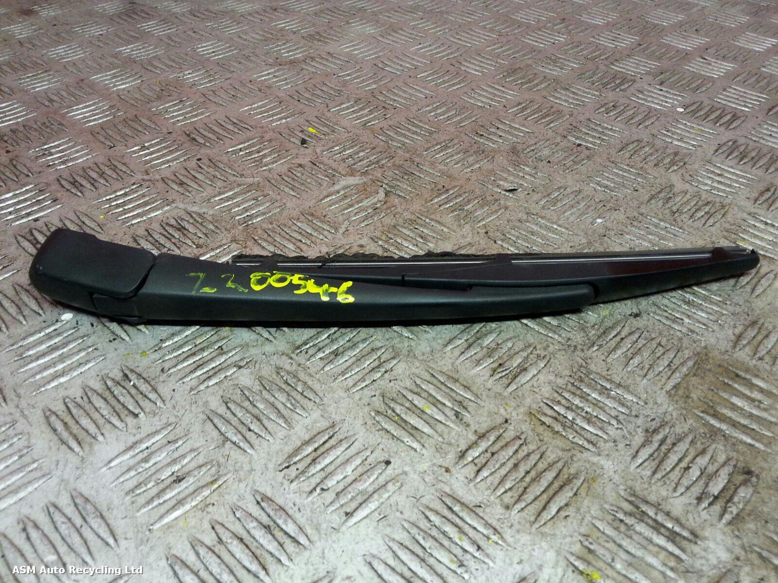 View Auto part Wiper Arm Suzuki Swift 2014