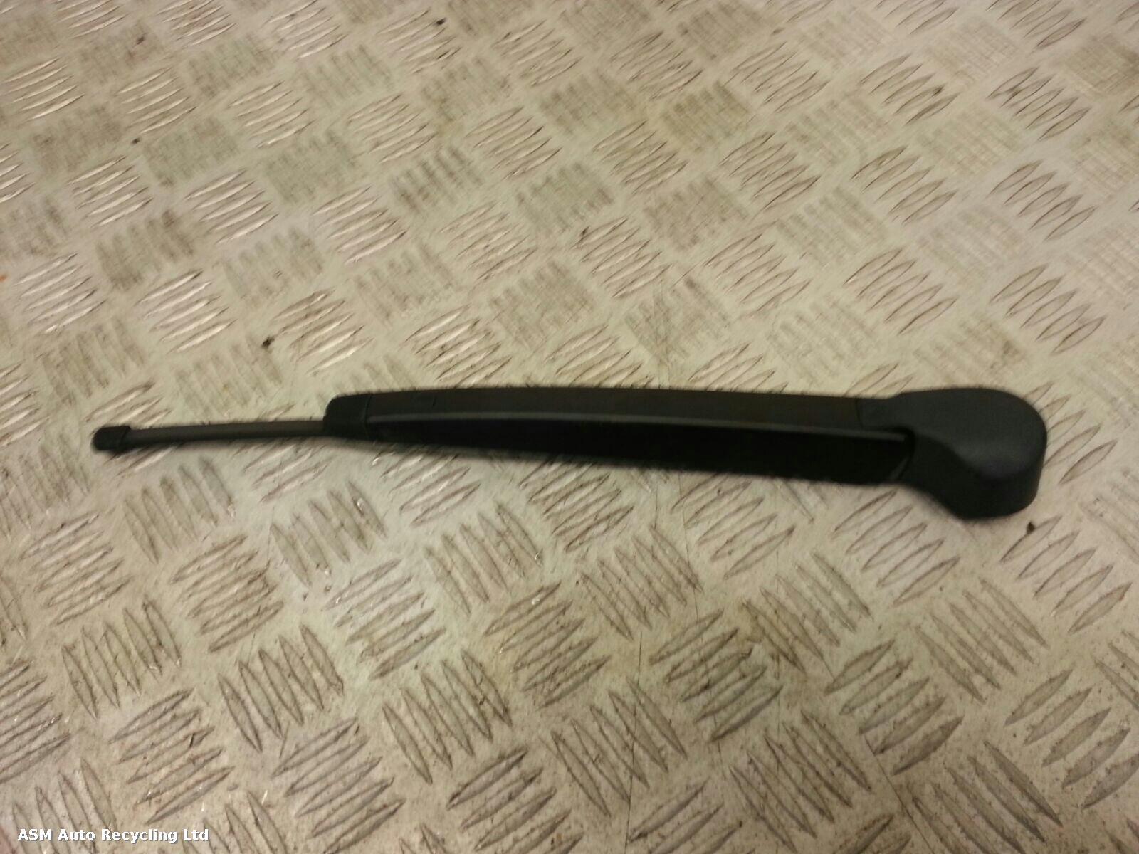 View Auto part Wiper Arm Seat Mii 2013