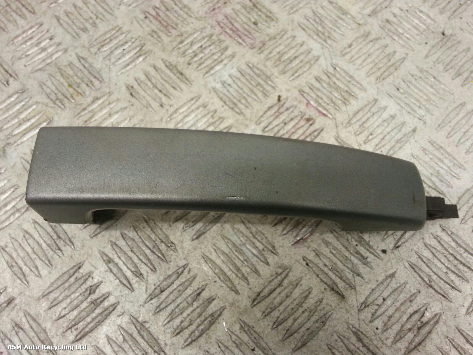 View Auto part Door Handle Land Rover Range Rover 2009