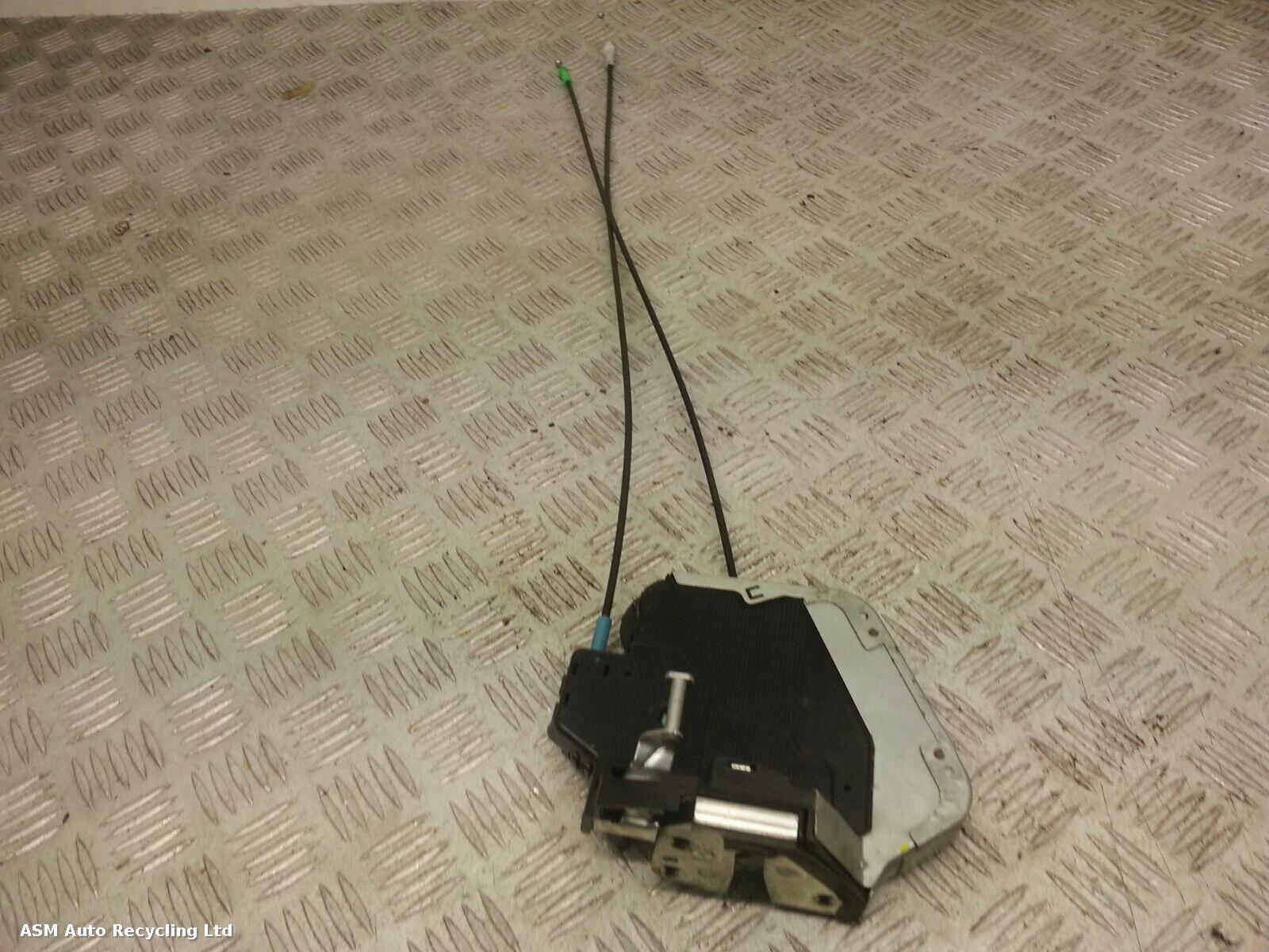 View Auto part Door Lock Assembly Toyota Verso 2013