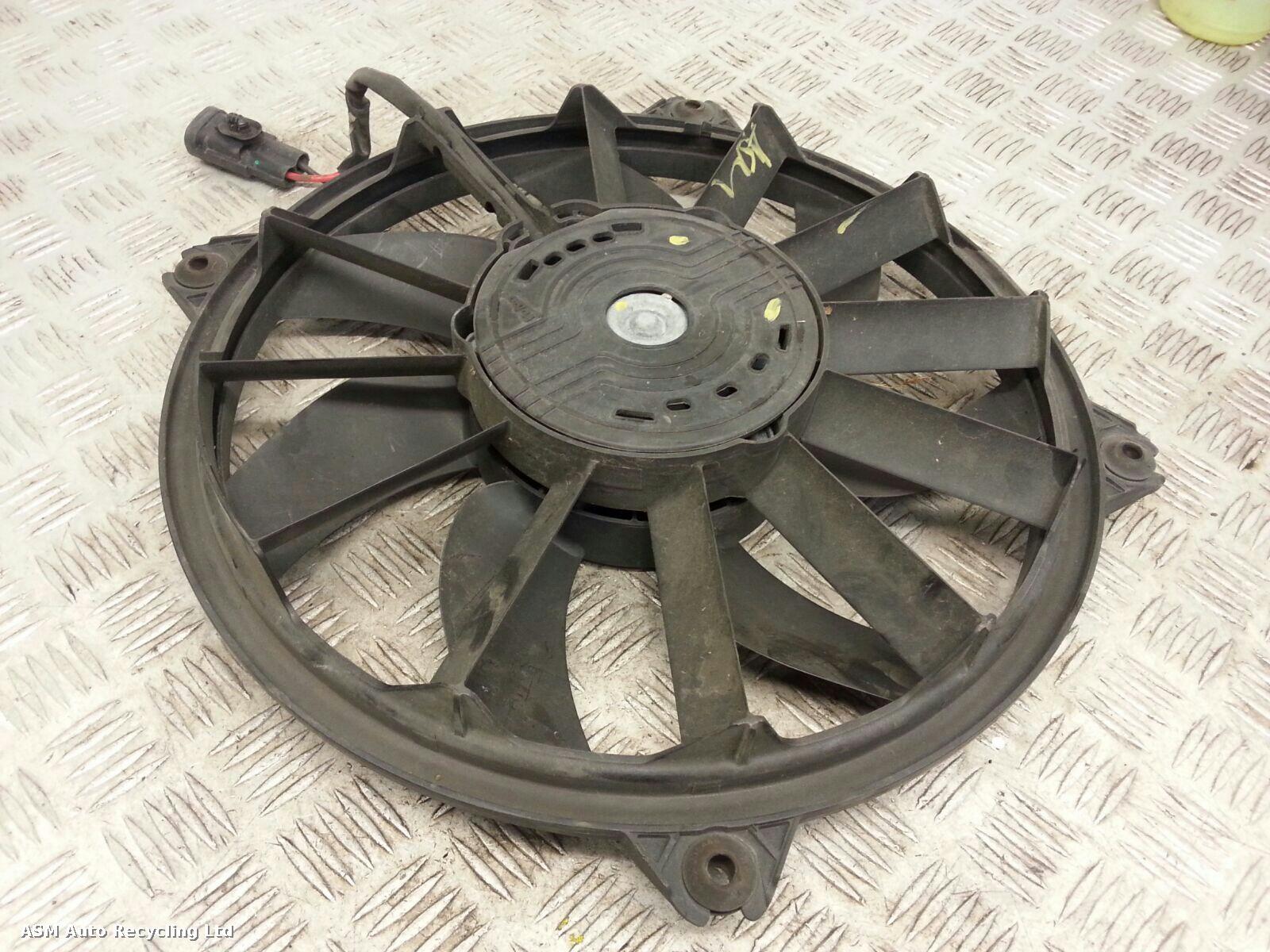 View Auto part Engine Cooling Motor Citroen C4 2014