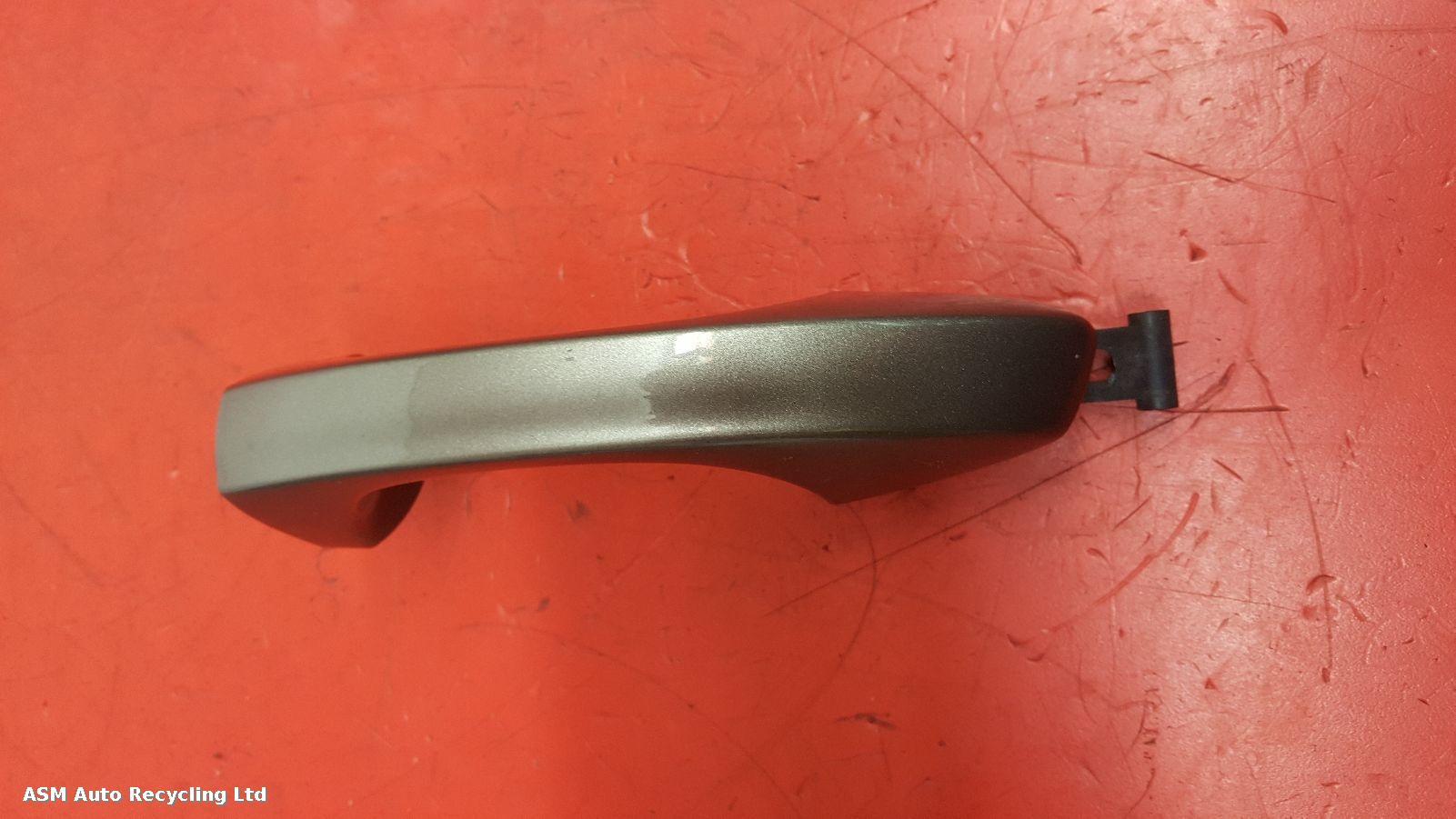 View Auto part Door Handle Volkswagen Golf 2014