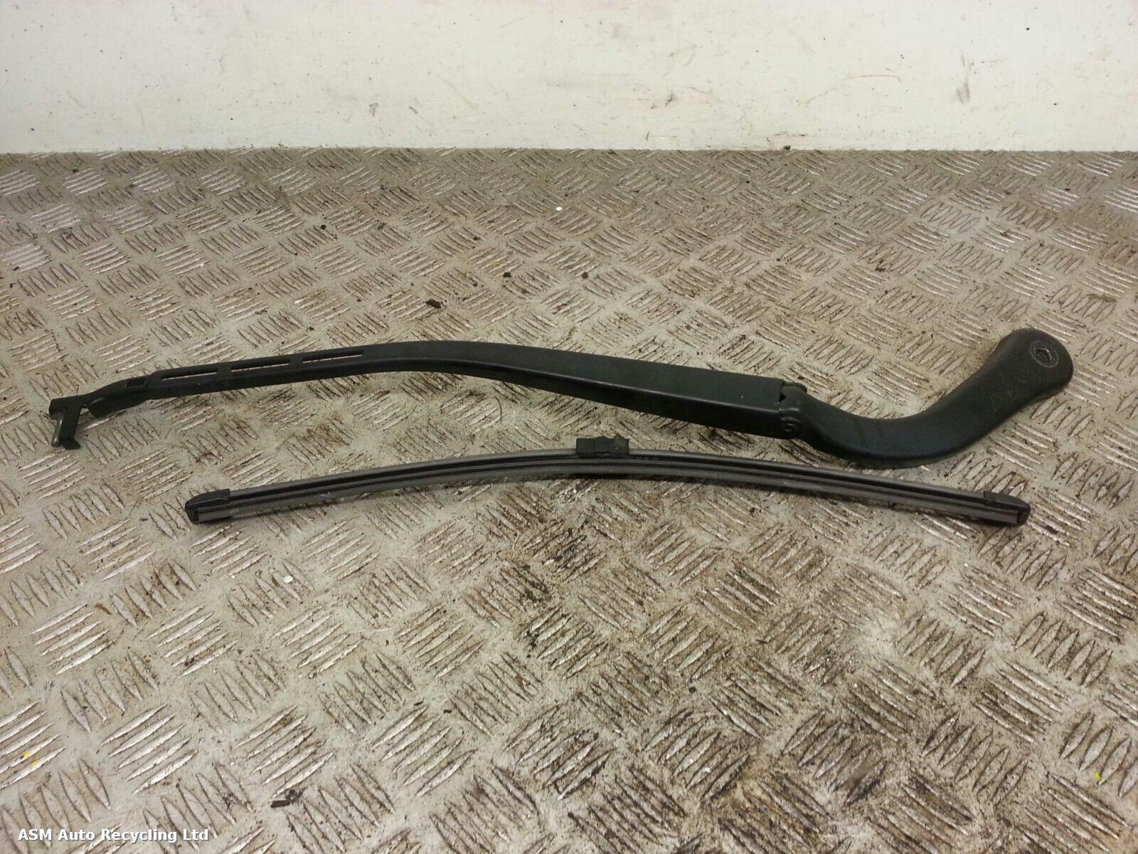 View Auto part Wiper Arm Bmw 3 Series 2006