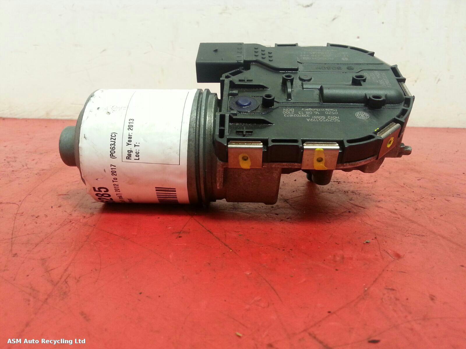 View Auto part Wiper Motor Front Volkswagen Golf 2013