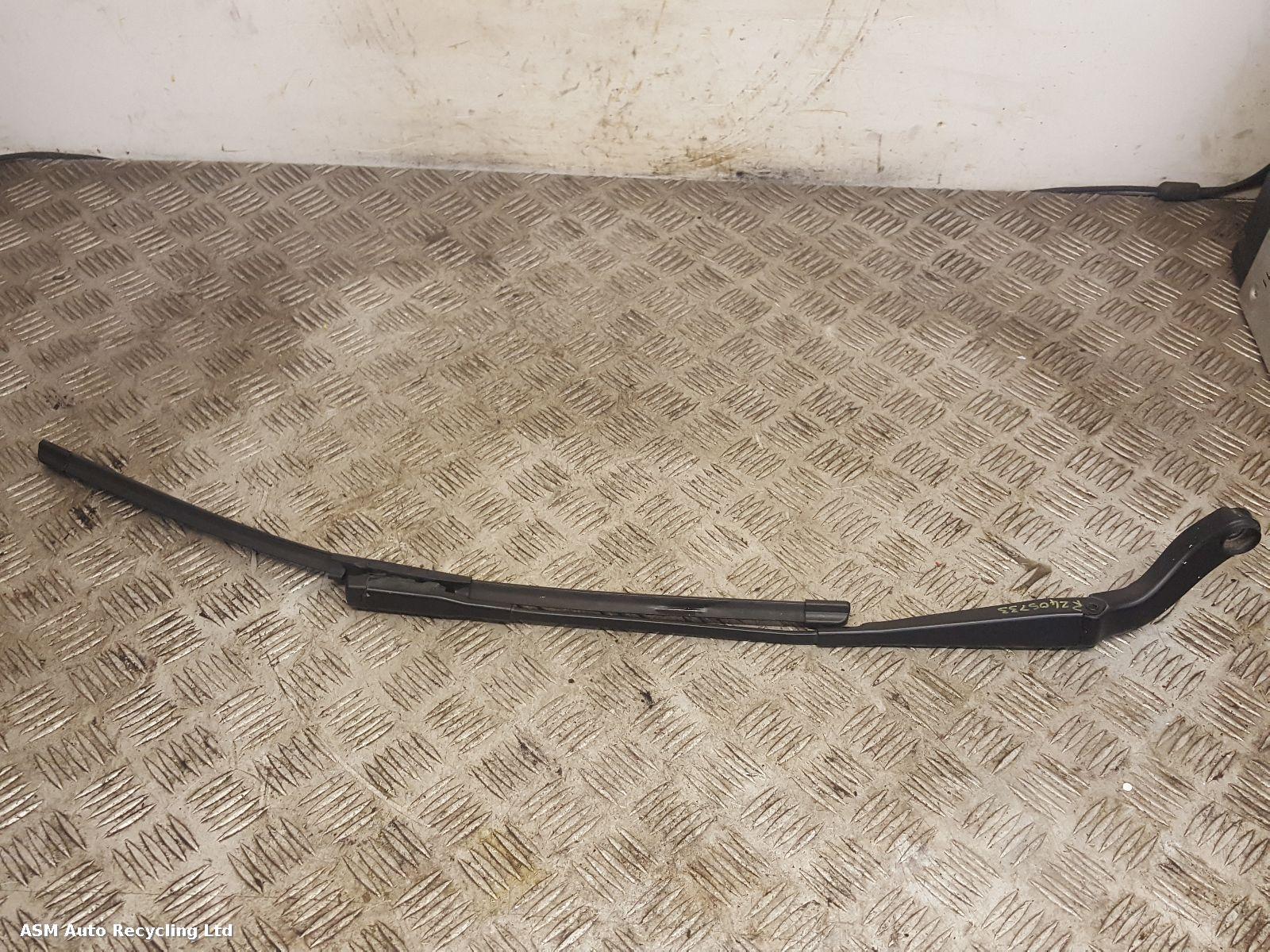 View Auto part Wiper Arm Mercedes A Class 2006
