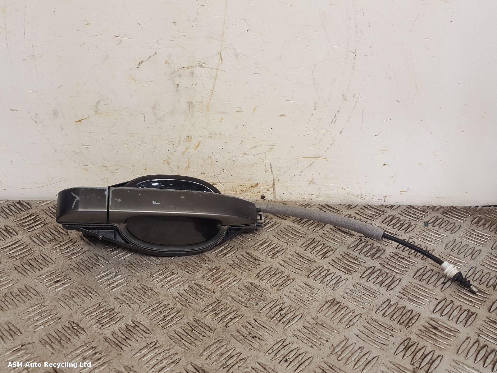 View Auto part Door Handle Land Rover Range Rover 2004