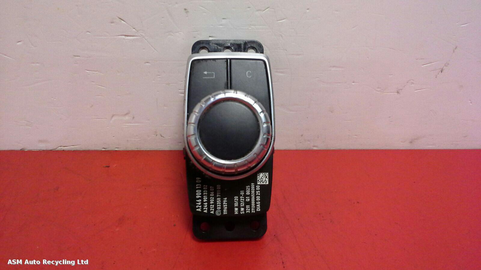 View Auto part CD Changer Mercedes A Class 2013
