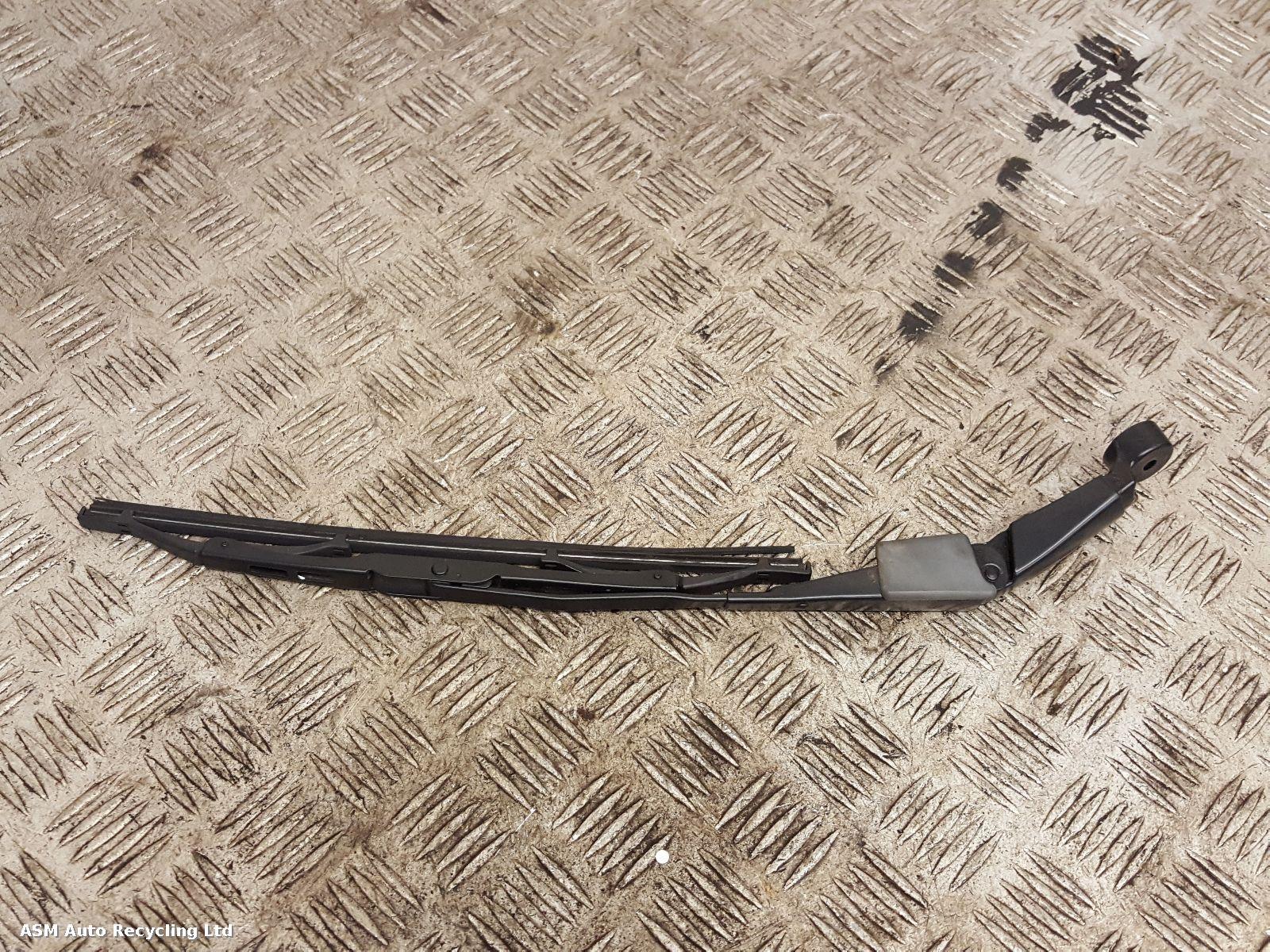 View Auto part Wiper Arm Honda Crv 2004