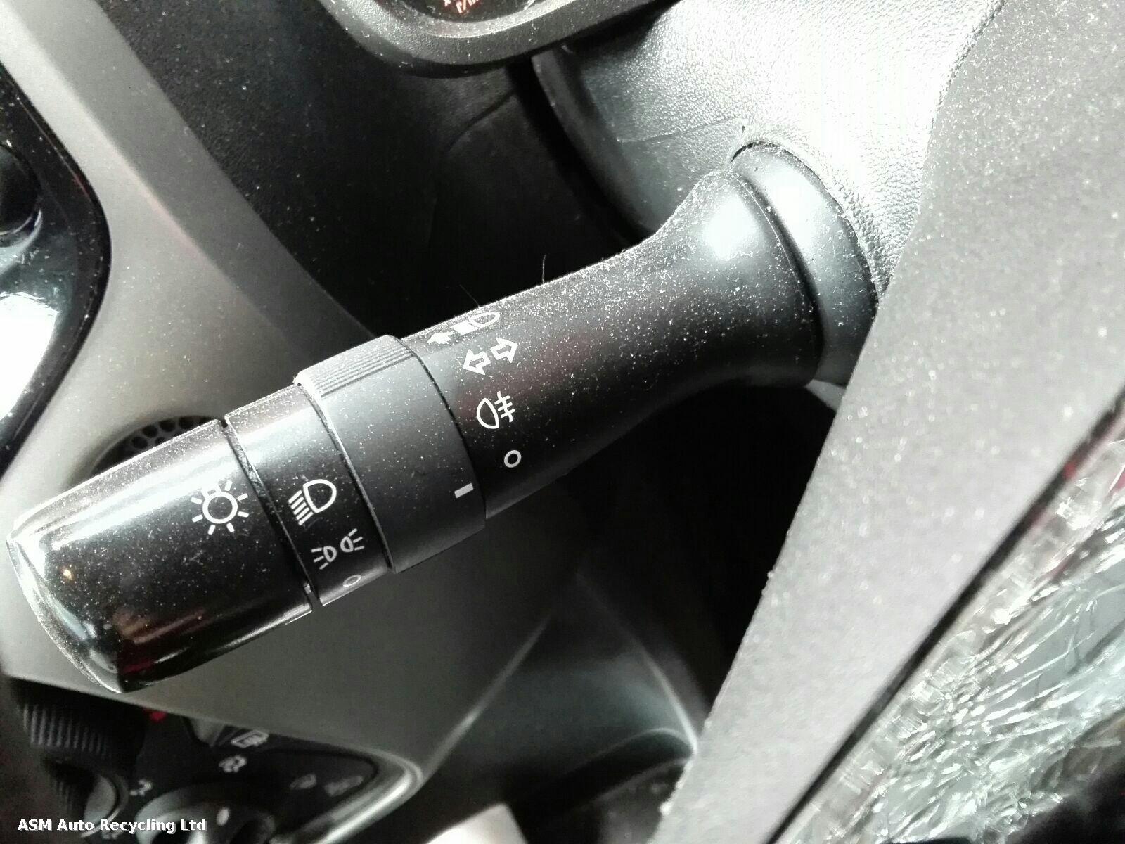 View Auto part Combination Switch Toyota Aygo 2014