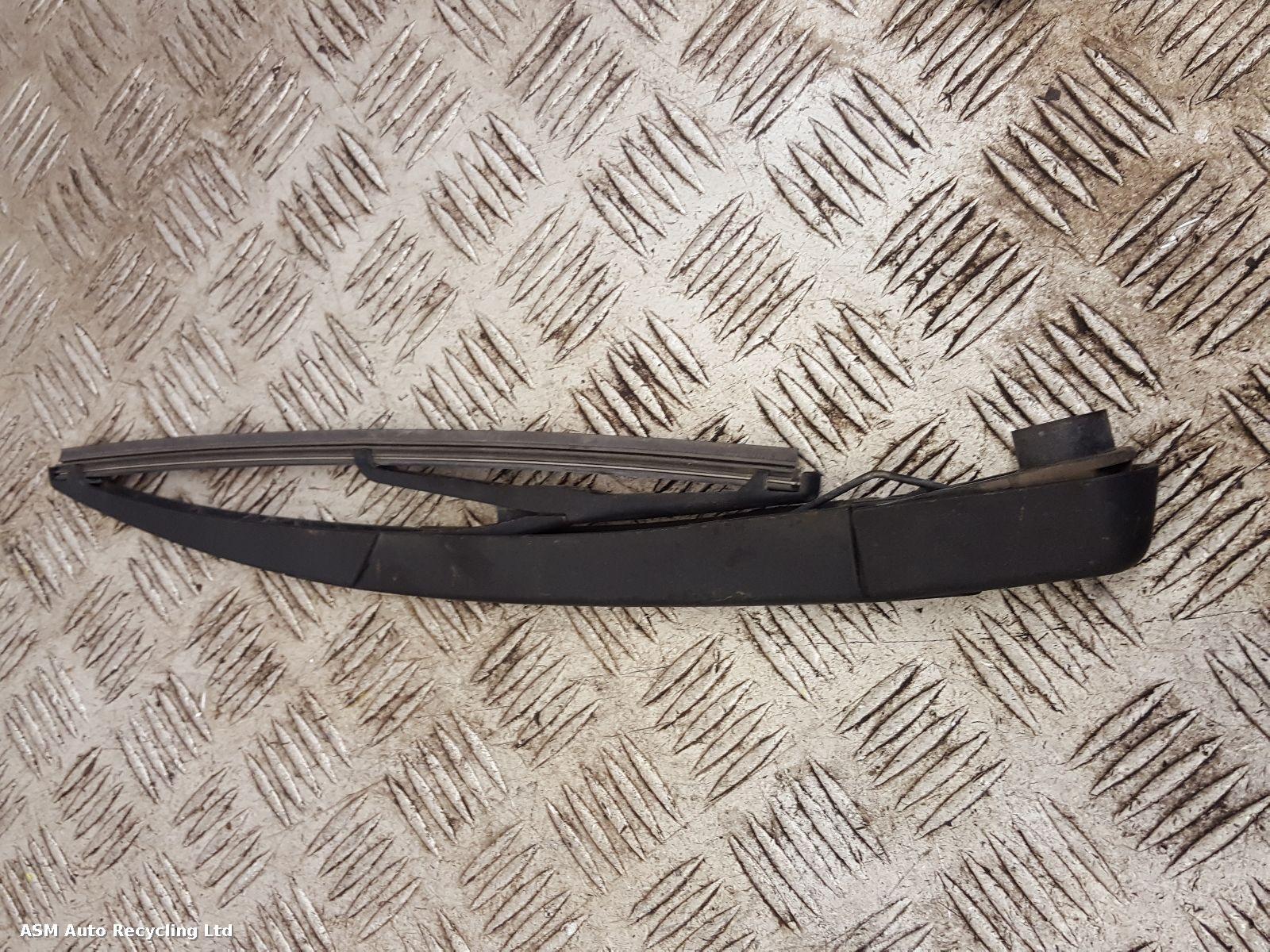 View Auto part Wiper Arm Peugeot 2008 2014