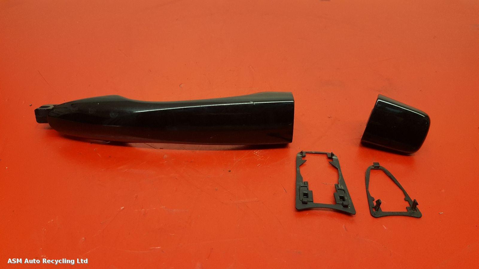 View Auto part Door Handle Nissan Pulsar 2015