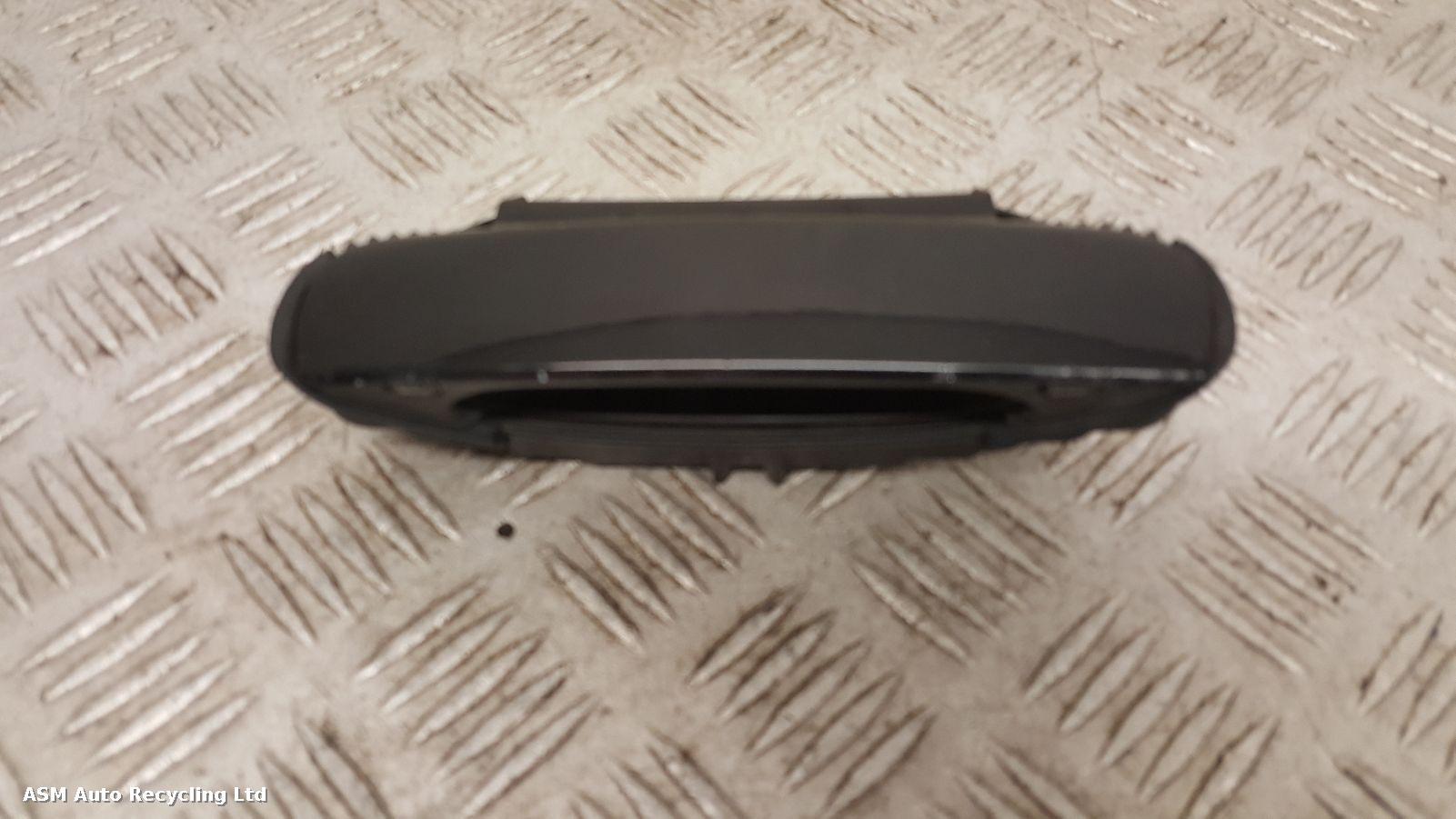 View Auto part Door Handle Audi A3 2008