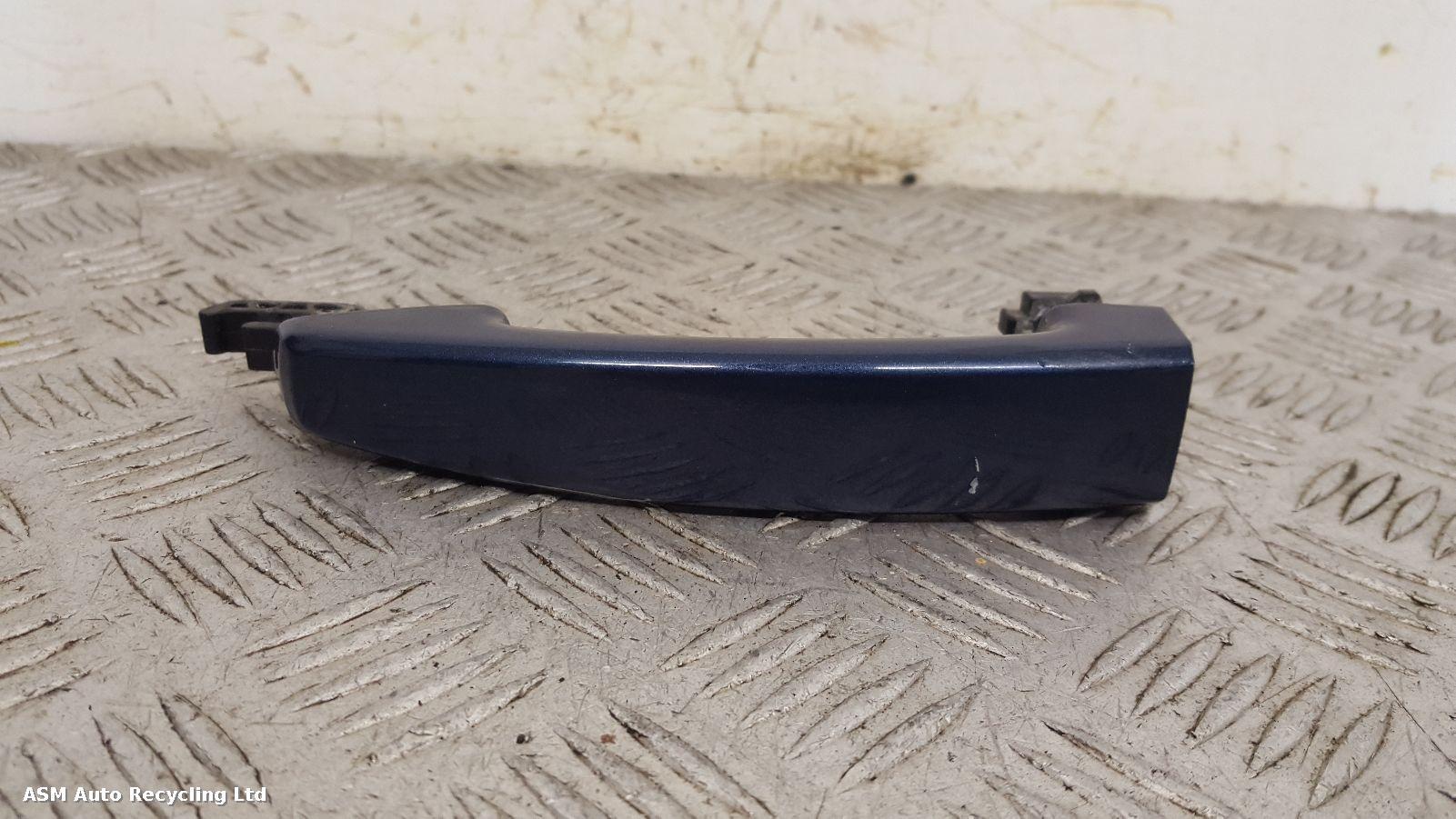 View Auto part Door Handle Vauxhall Astra 2011