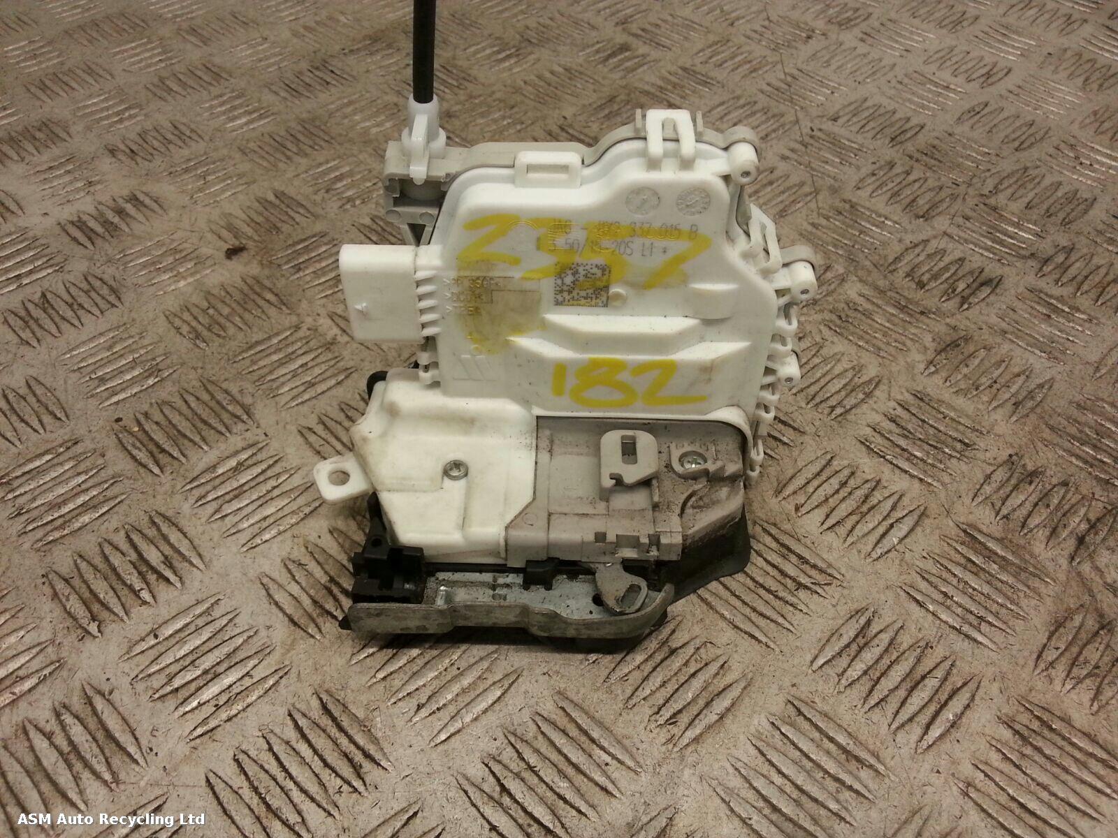 View Auto part Door Lock Assembly Audi A4 2016