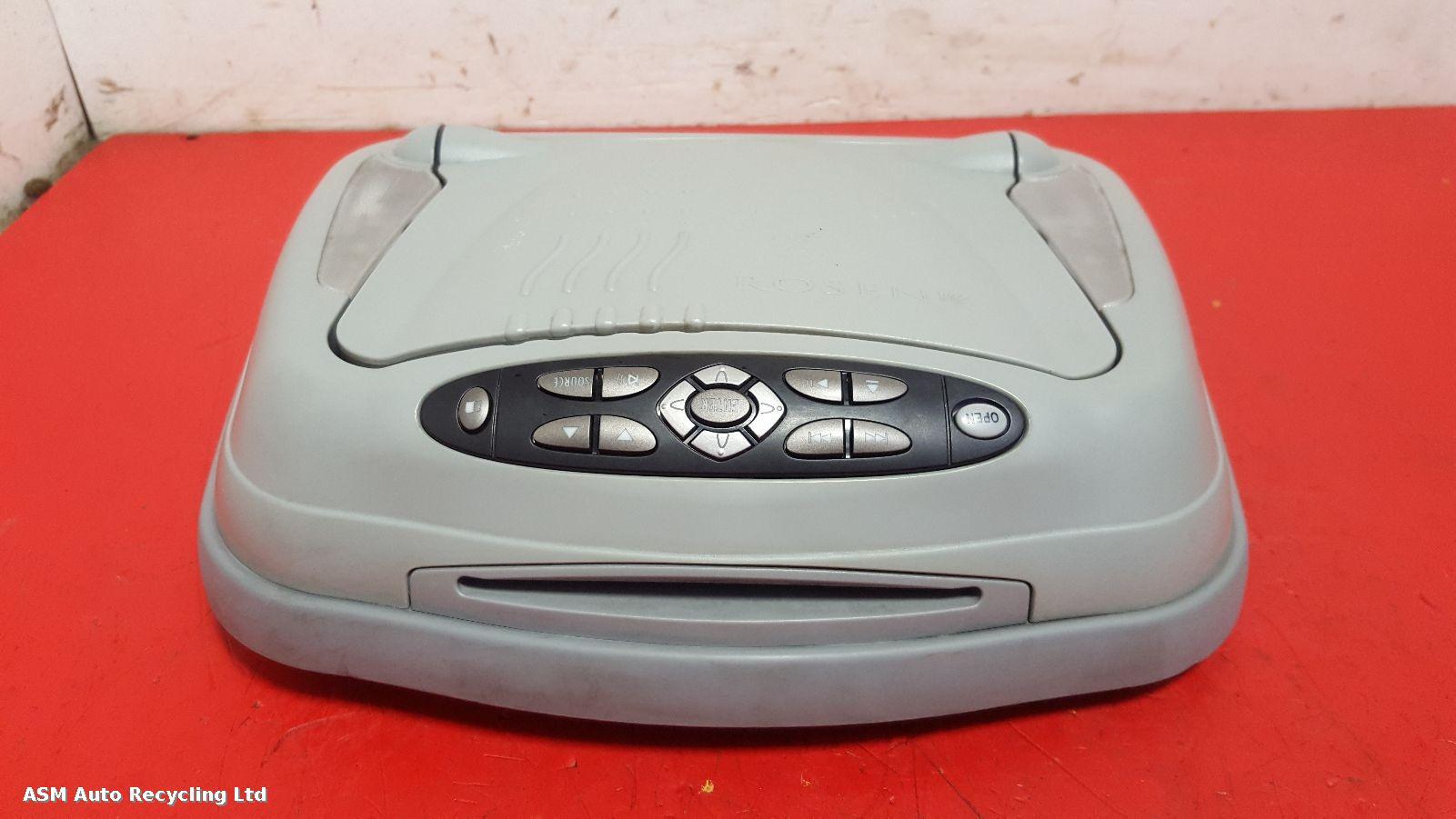View Auto part CD Changer Chrysler Voyager 2001