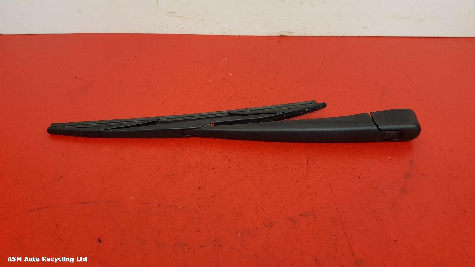 View Auto part Wiper Arm Renault Megane 2009