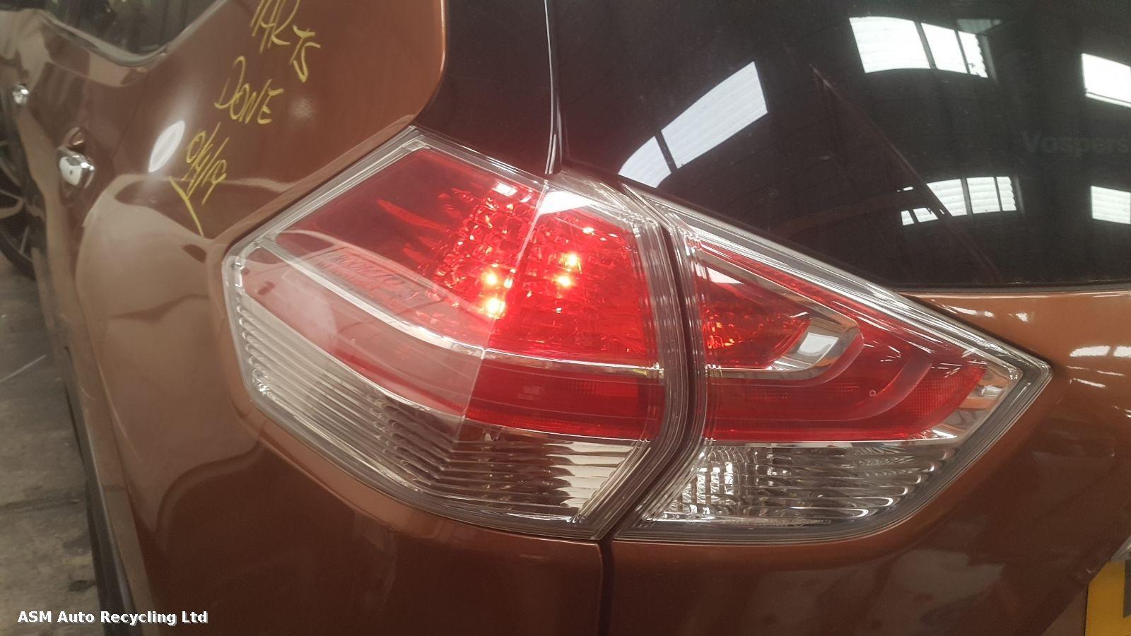 View Auto part L Taillight Nissan X Trail 2017