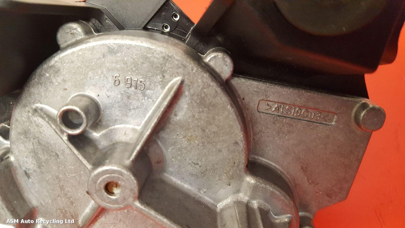 View Auto part Wiper Motor Rear Renault Megane 2016