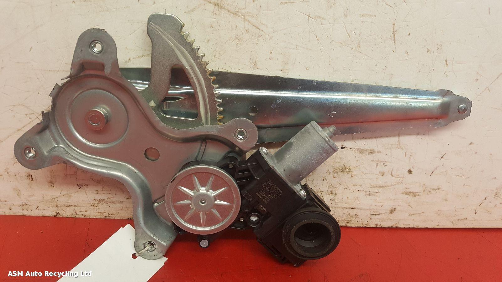 View Auto part RR Window Regulator Lexus Is Series 2016