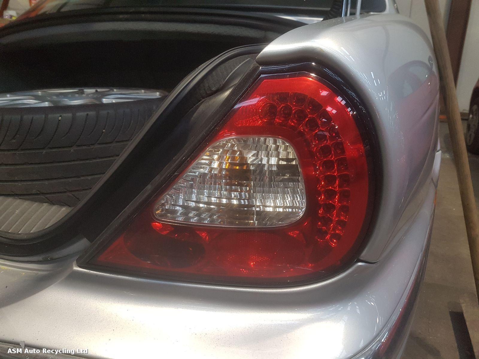 View Auto part R Taillight Jaguar Xj 2006