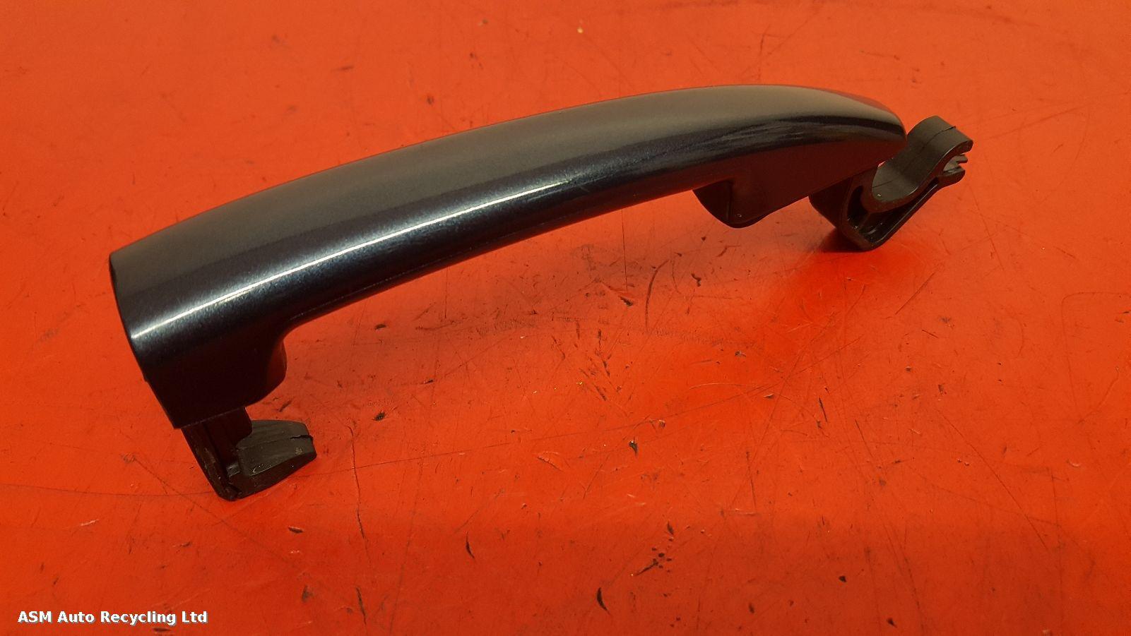 View Auto part Door Handle Peugeot 5008 2013