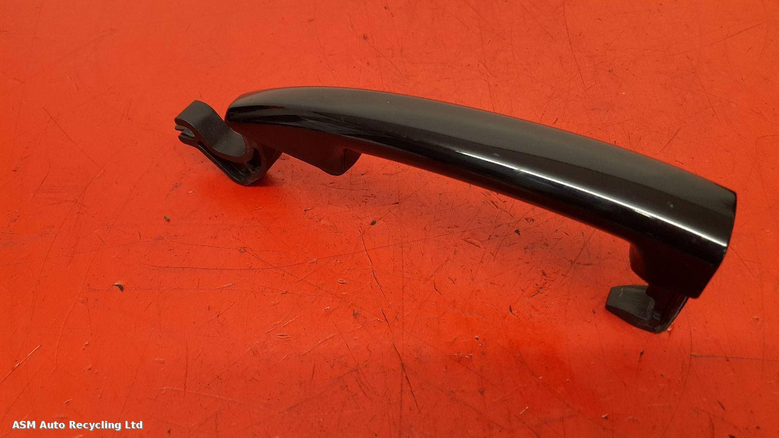 View Auto part Door Handle Peugeot 5008 2010