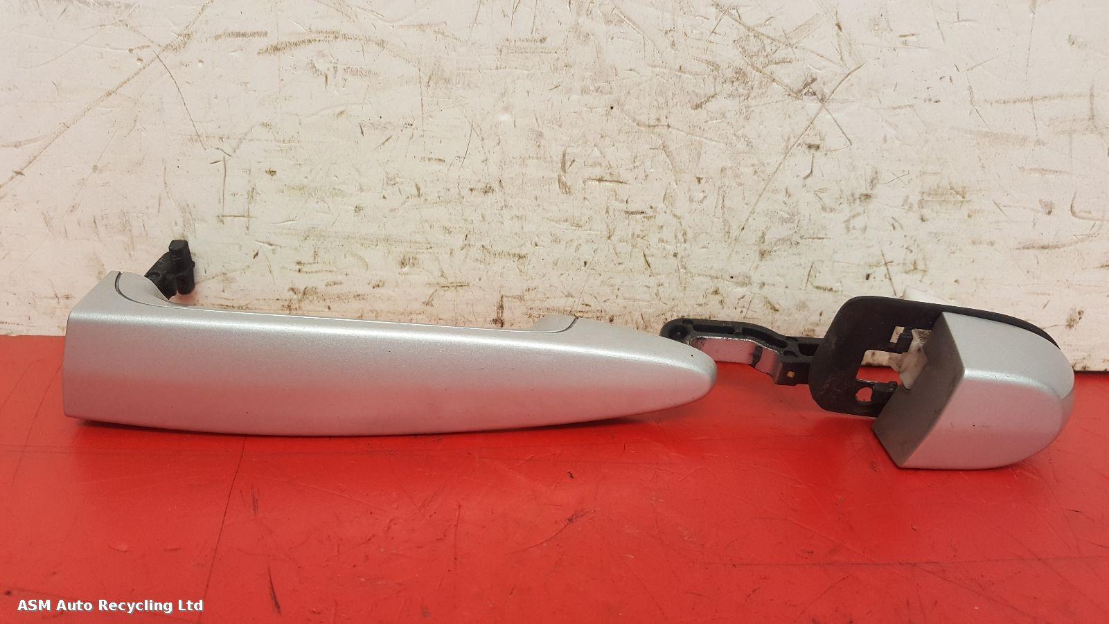 View Auto part Door Handle Bmw 3 Series 2007