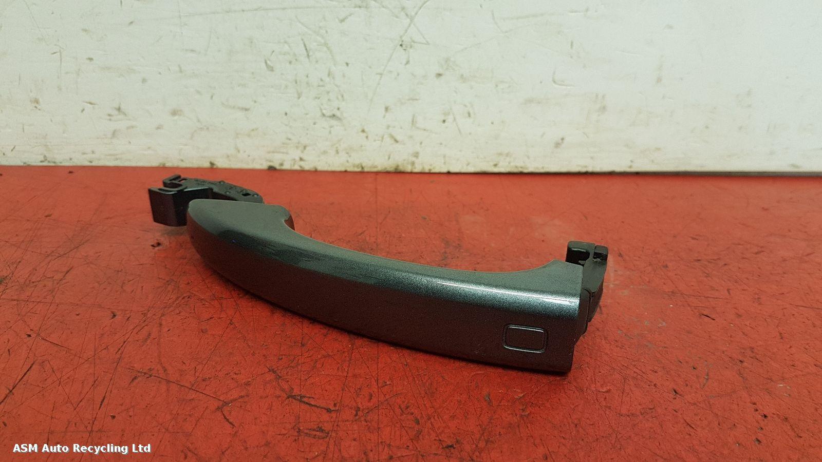 View Auto part Door Handle Audi A4 2014