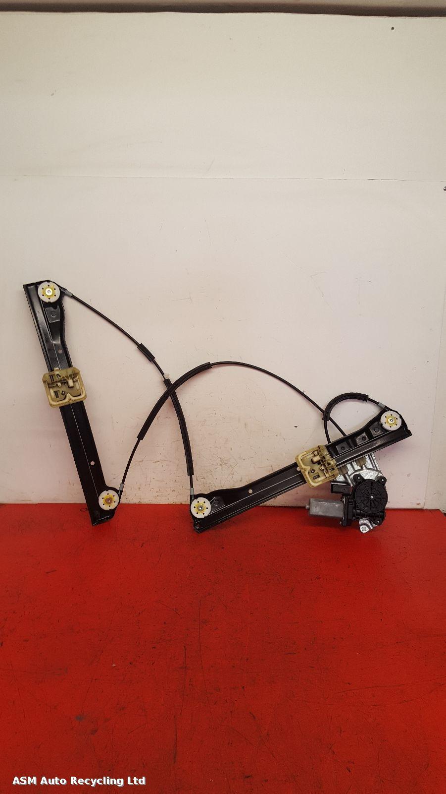 View Auto part LF Window Regulator Mini (bmw) Paceman 2014