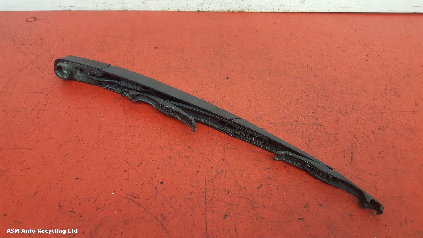 View Auto part Wiper Arm Hyundai Ix20 2012