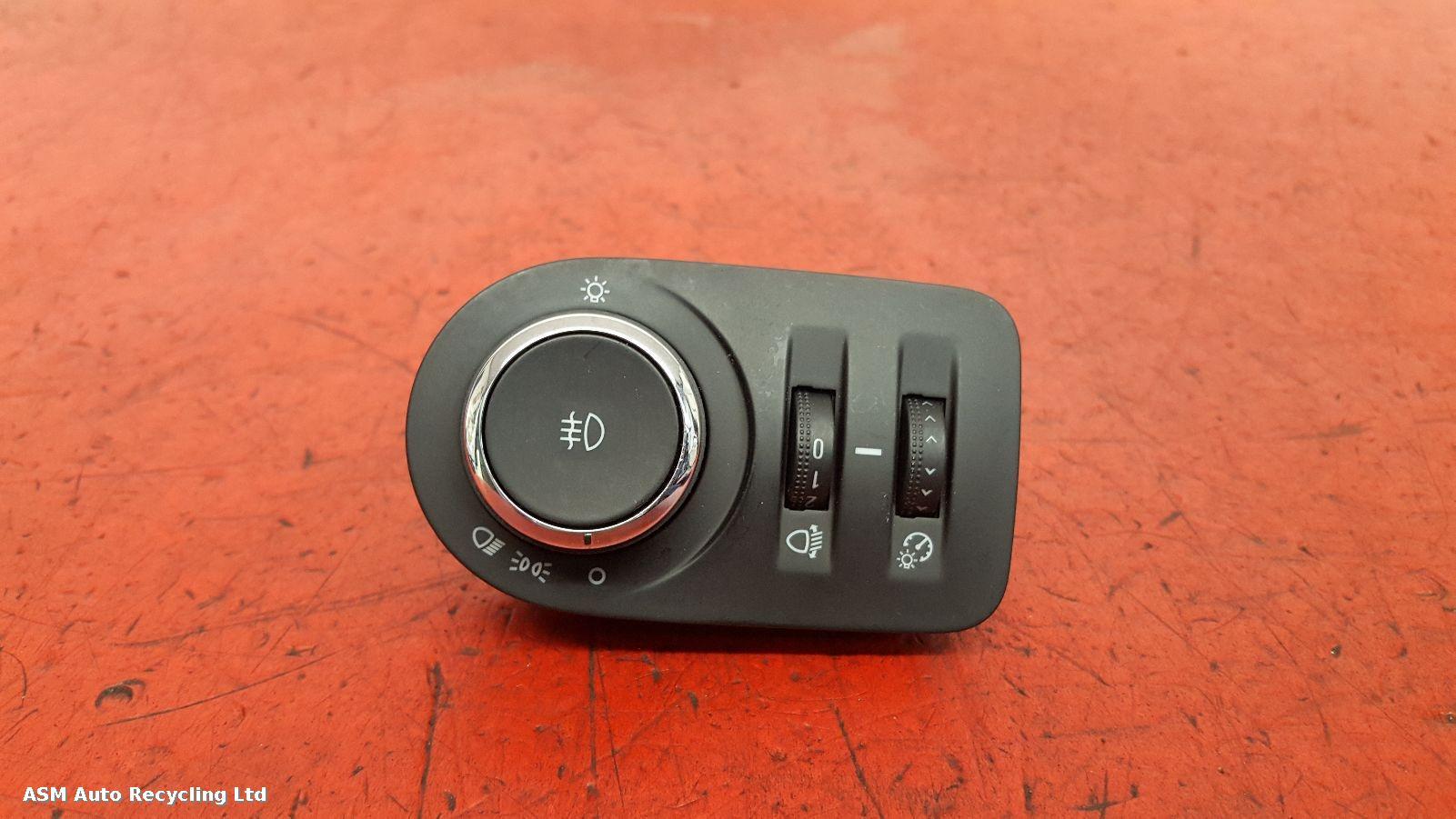 View Auto part Headlight Switch Vauxhall Corsa 2011