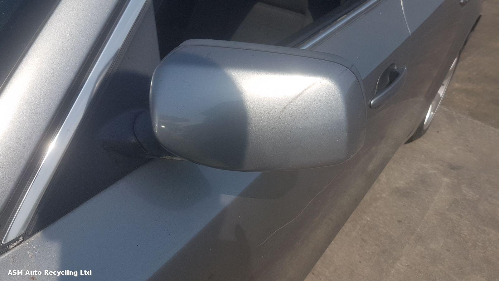 View Auto part L Door Mirror Bmw 5 Series 2005