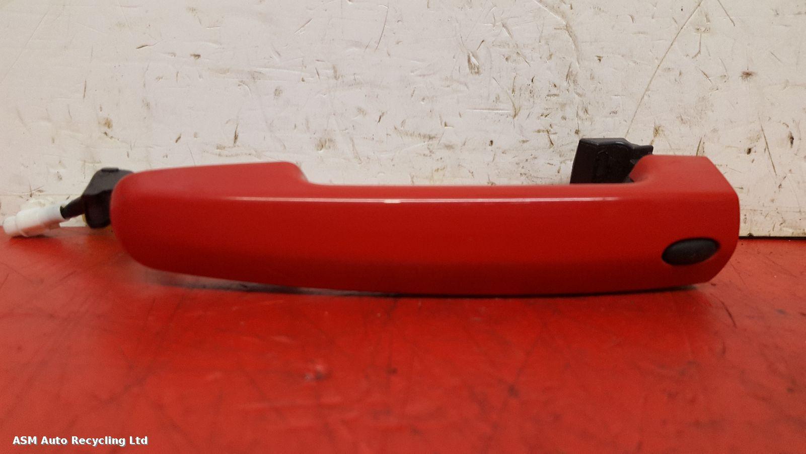 View Auto part Door Handle Suzuki Splash 2013
