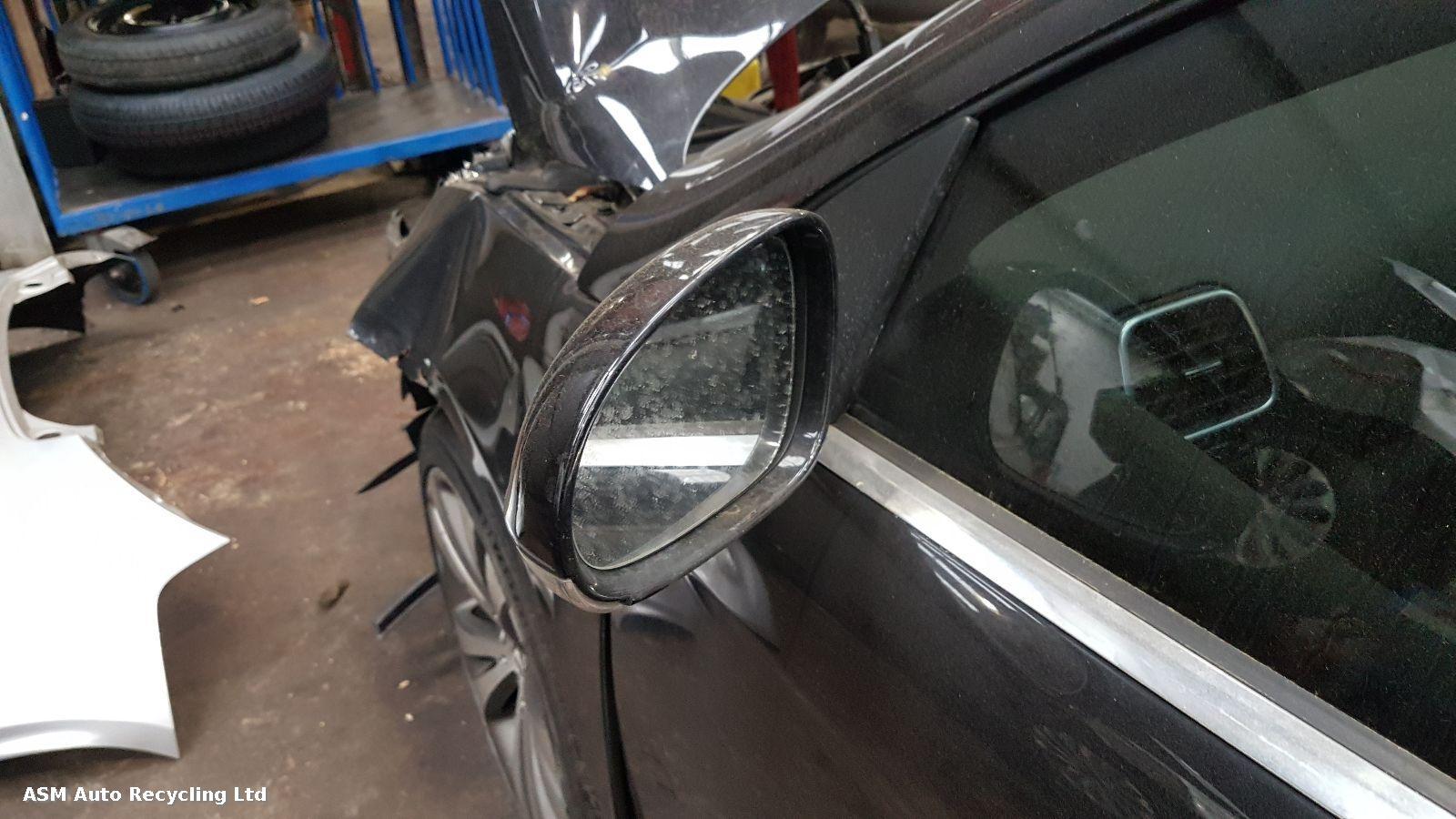 View Auto part L Door Mirror Volkswagen Eos 2007