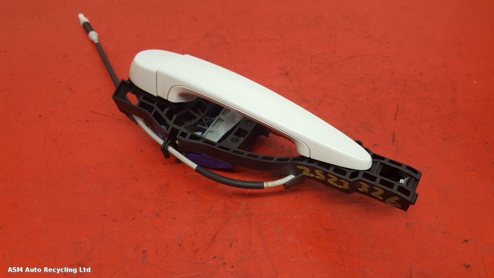 View Auto part Door Handle Bmw 1 Series 2016