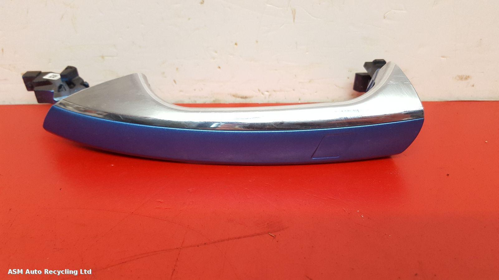 View Auto part Door Handle Mercedes Gla Class 2016