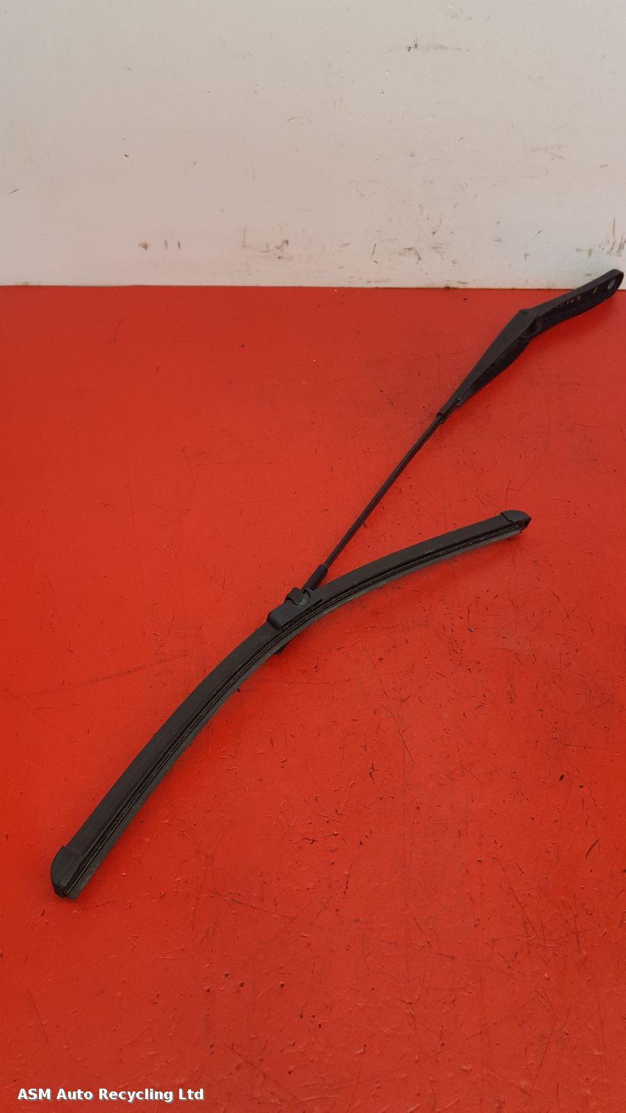 View Auto part Wiper Arm Vauxhall Astra 2006
