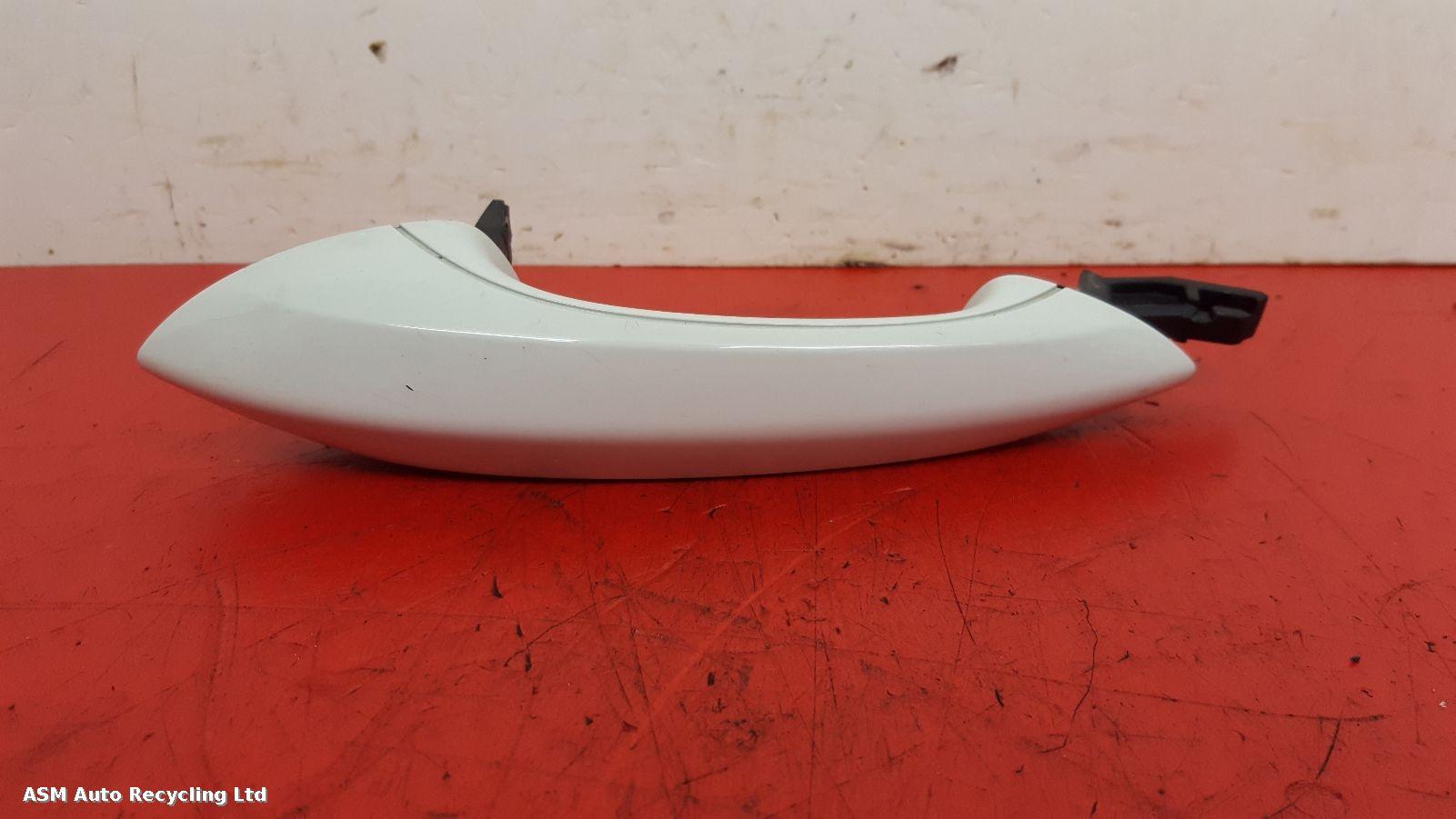 View Auto part Door Handle Bmw 5 Series 2012