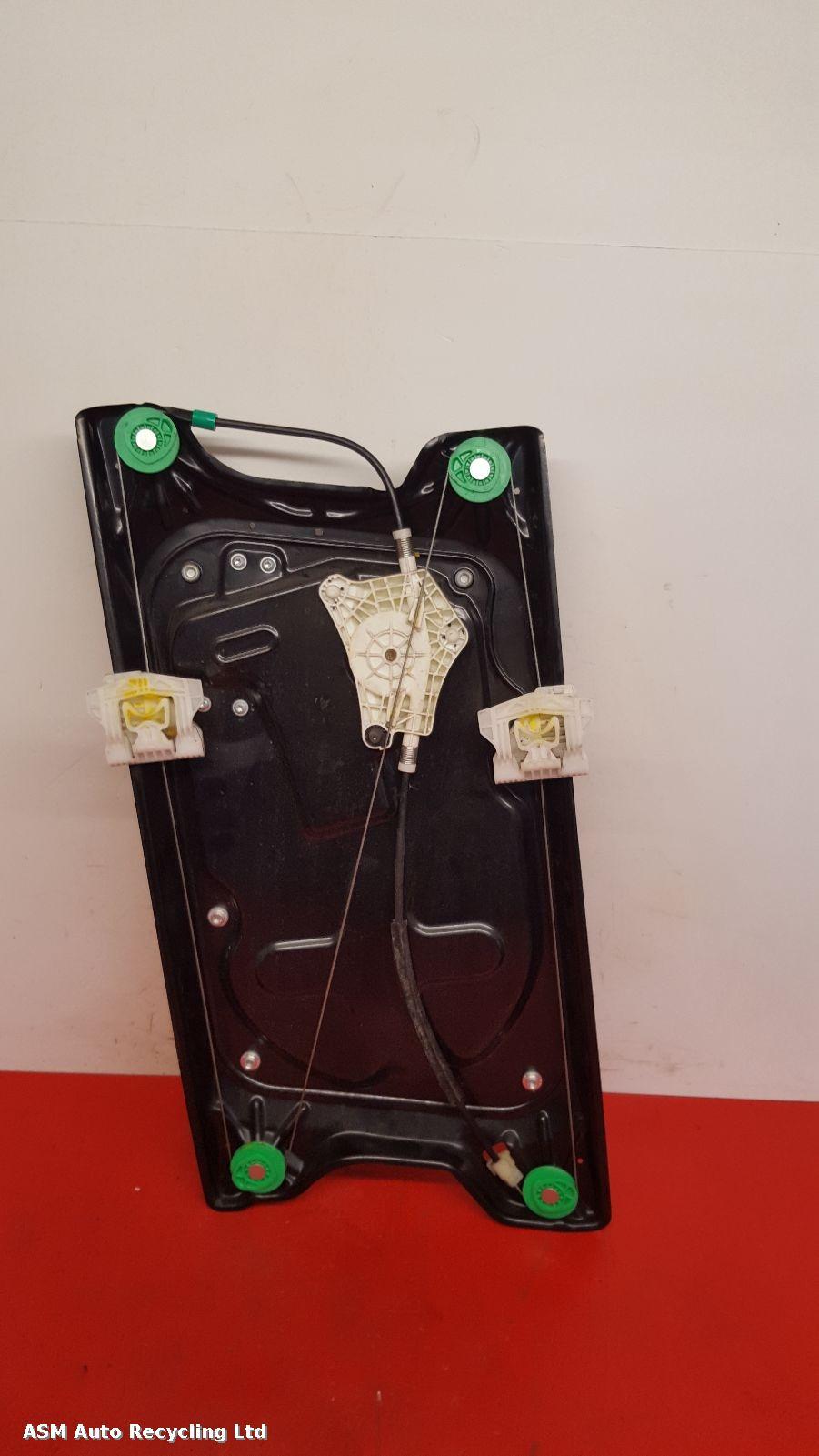 View Auto part RF Window Regulator Land Rover Range Rover 2009