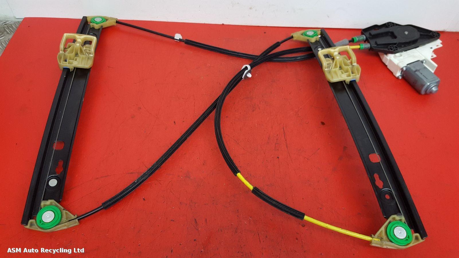 View Auto part RF Window Regulator Audi A1 2011