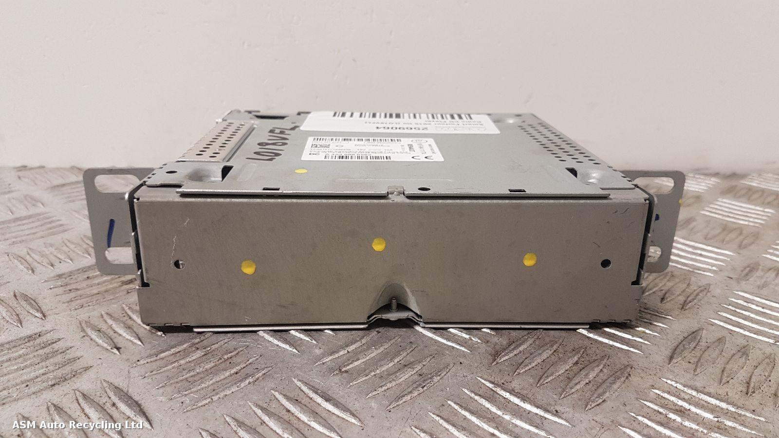 View Auto part A/V Equipment Smart Forfour 2018