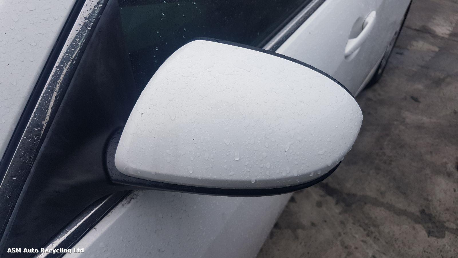 View Auto part L Door Mirror Mazda 6  2008