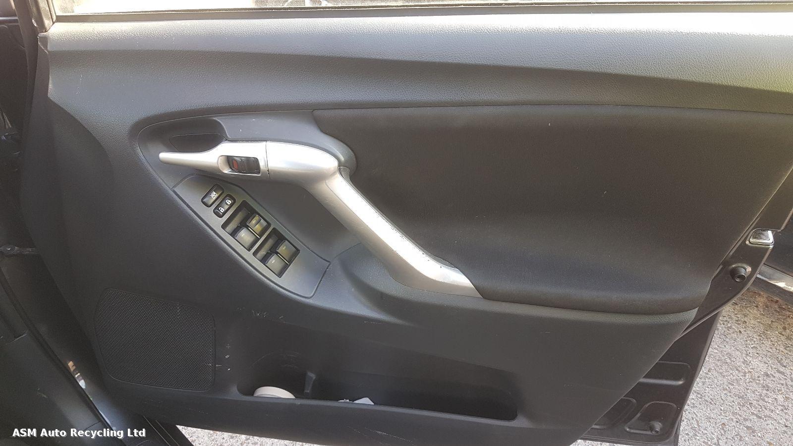 Toyota Verso 2010 5 Door Mpv Breaking View Auto part Toyota Verso 2010 5 Door Mpv Breaking