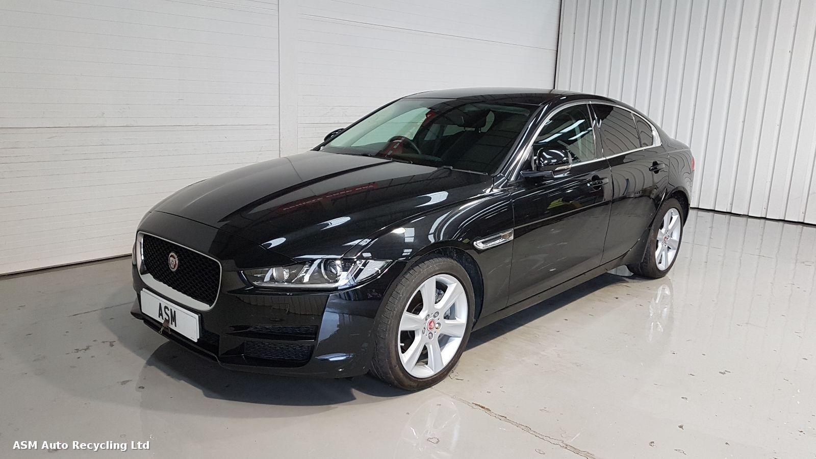 Jaguar Xe 2015 4 Door Saloon Breaking View Auto part Jaguar Xe 2015 4 Door Saloon Breaking