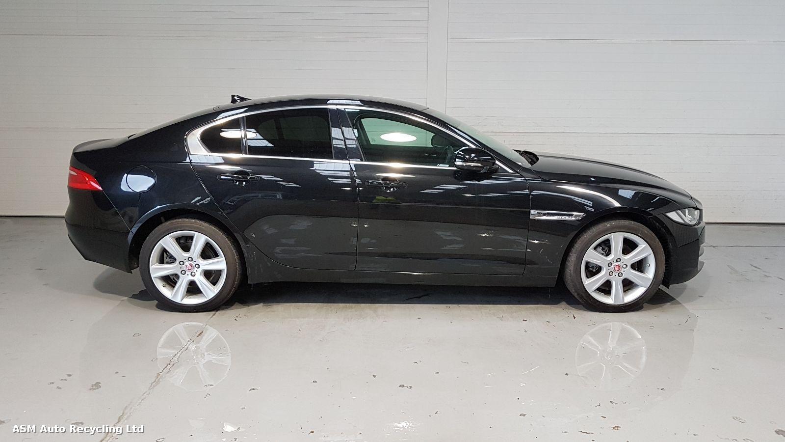 Jaguar Xe 2015 4 Door Saloon Breaking View Auto part Jaguar Xe 2015 4 Door Saloon Breaking