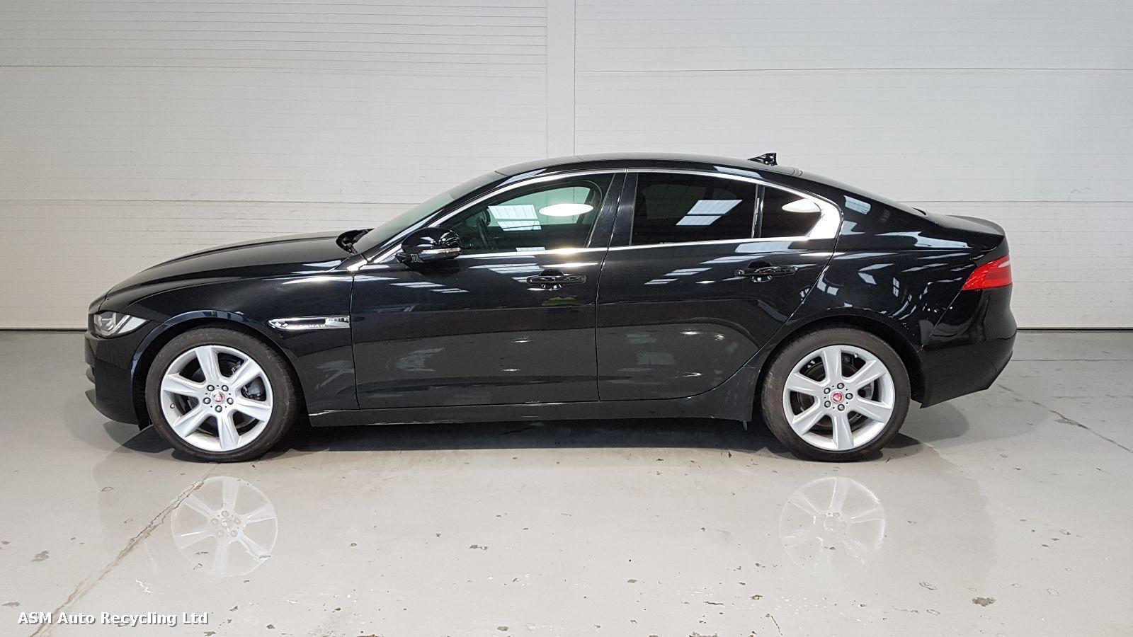 Jaguar Xe 2015 4 Door Saloon Breaking View Auto part Jaguar Xe 2015 4 Door Saloon Breaking
