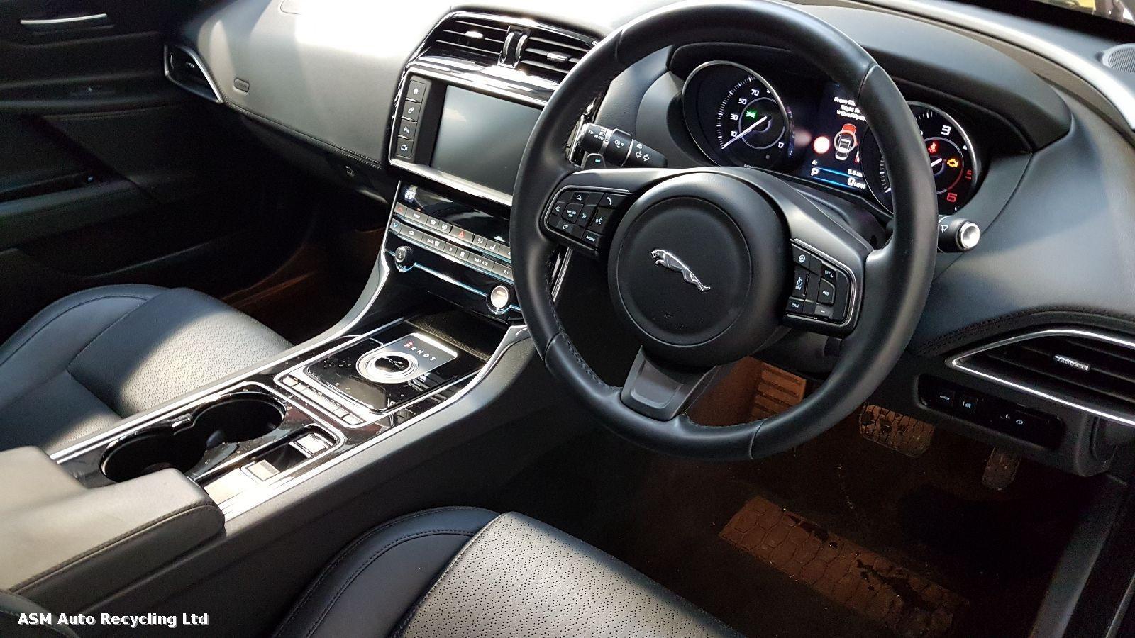 Jaguar Xe 2015 4 Door Saloon Breaking View Auto part Jaguar Xe 2015 4 Door Saloon Breaking