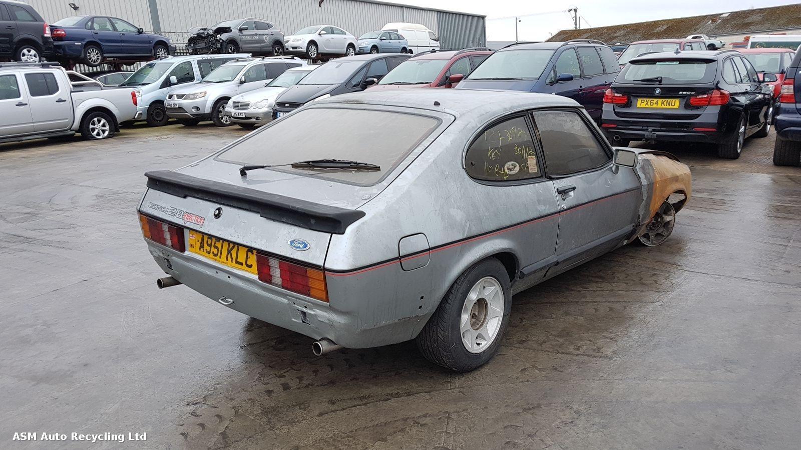 View Auto part Ford Capri 1984 3 Door Hatchback Breaking