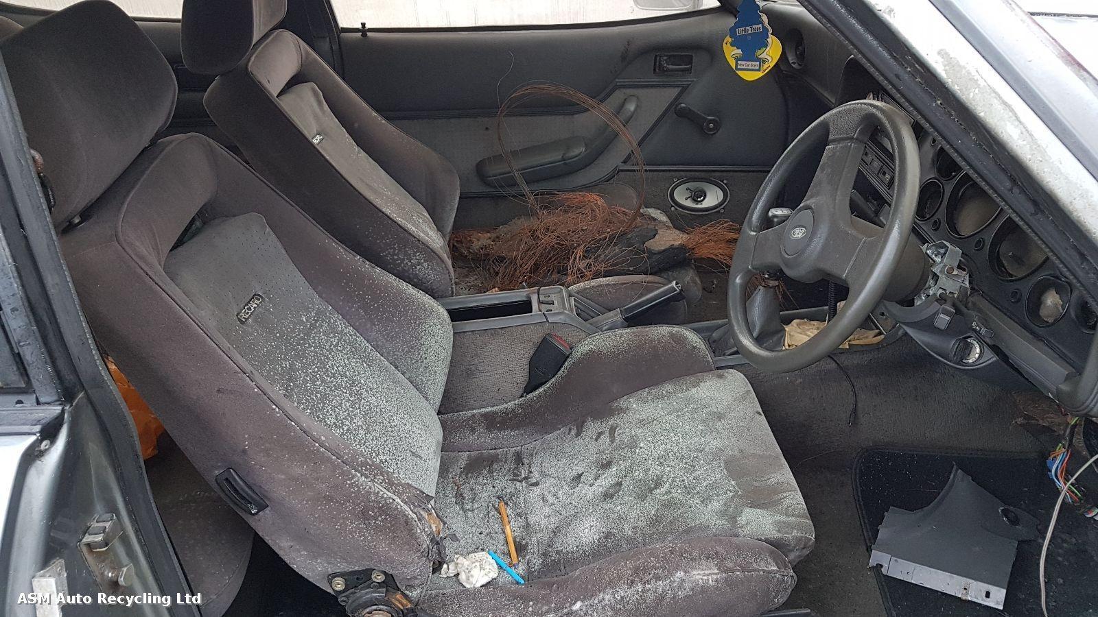 View Auto part Ford Capri 1984 3 Door Hatchback Breaking